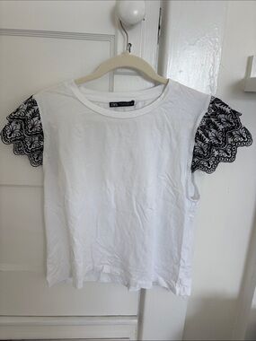 Zara White Tee with Black Lace Flutter Sleeves
